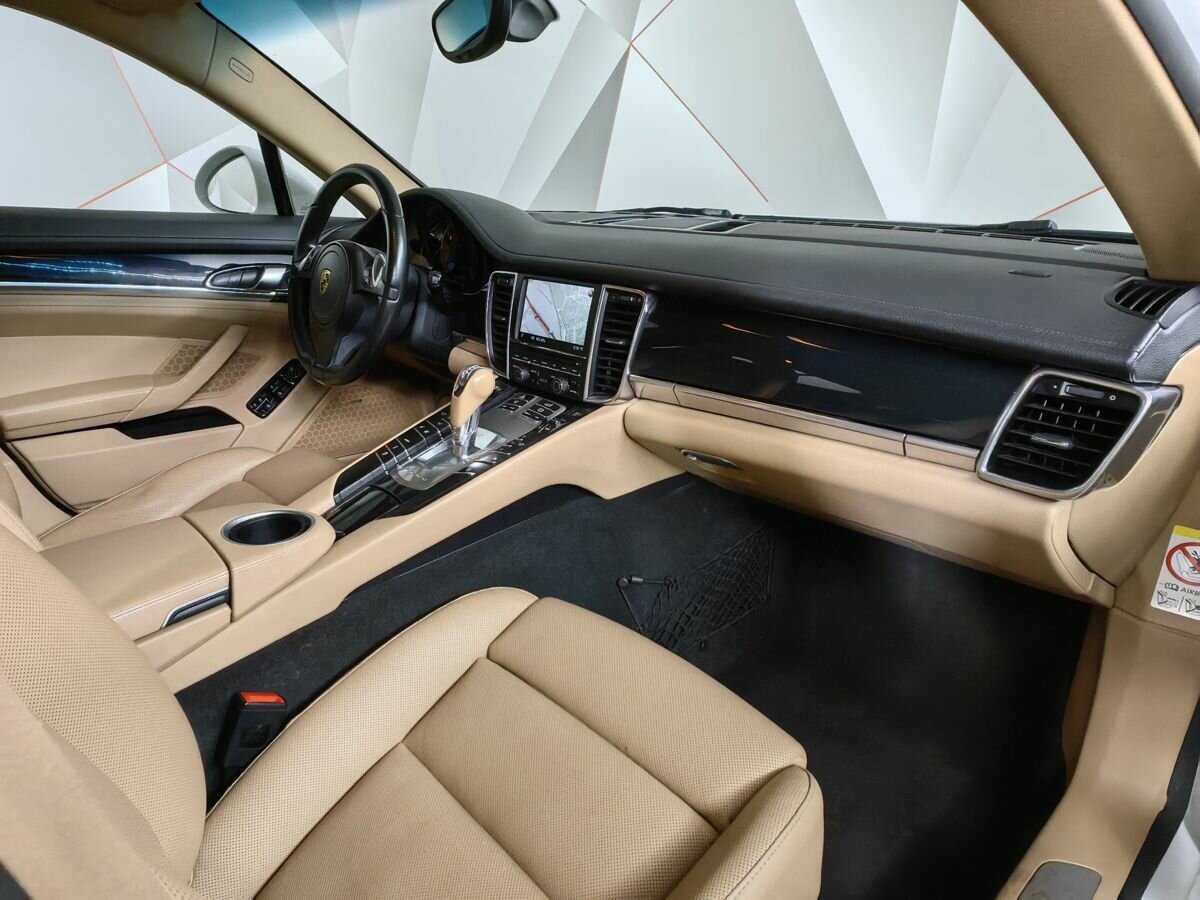Porsche Panamera 2015 года с пробегом. Фото: #8