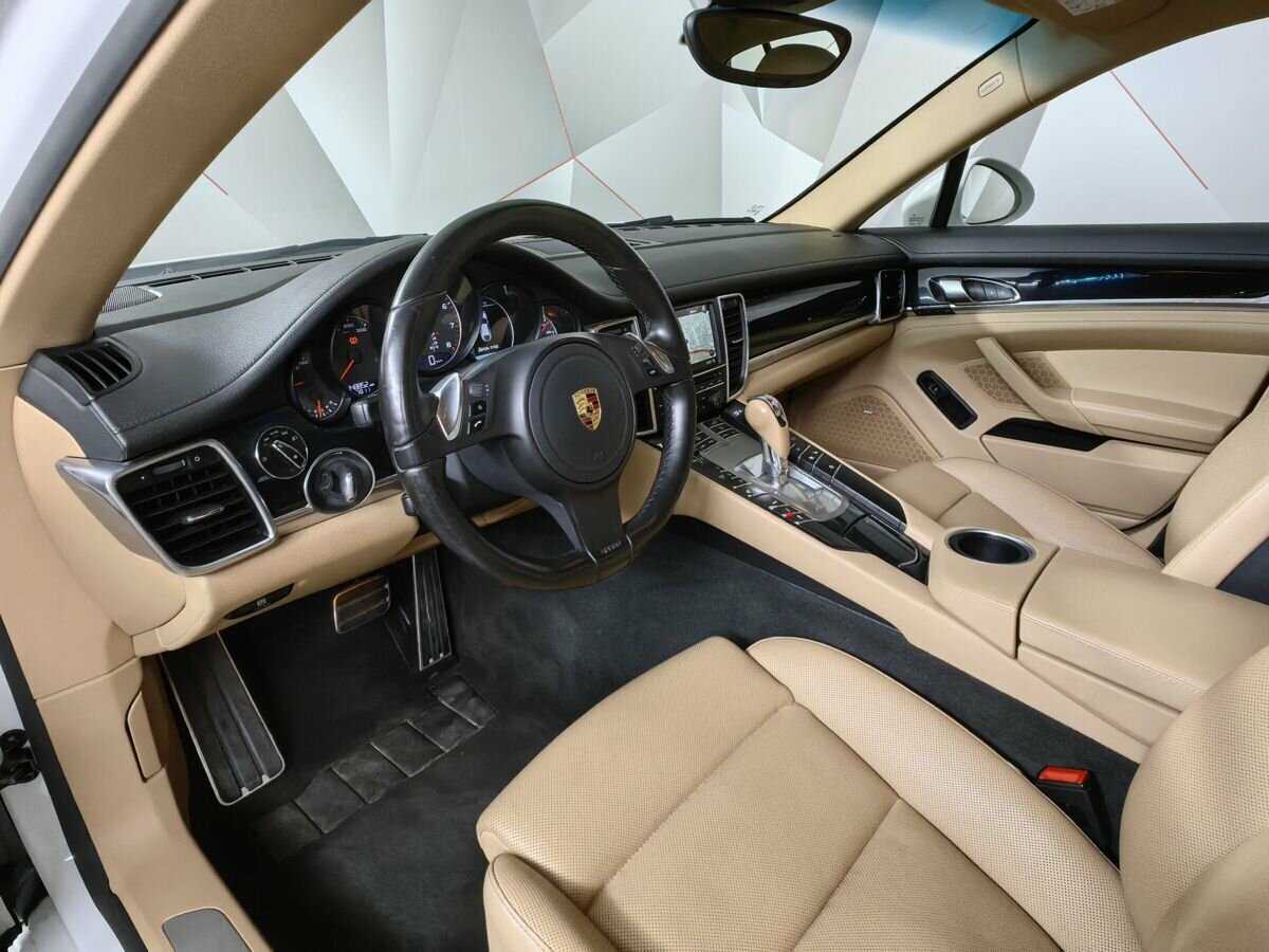 Porsche Panamera 2015 года с пробегом. Фото: #13