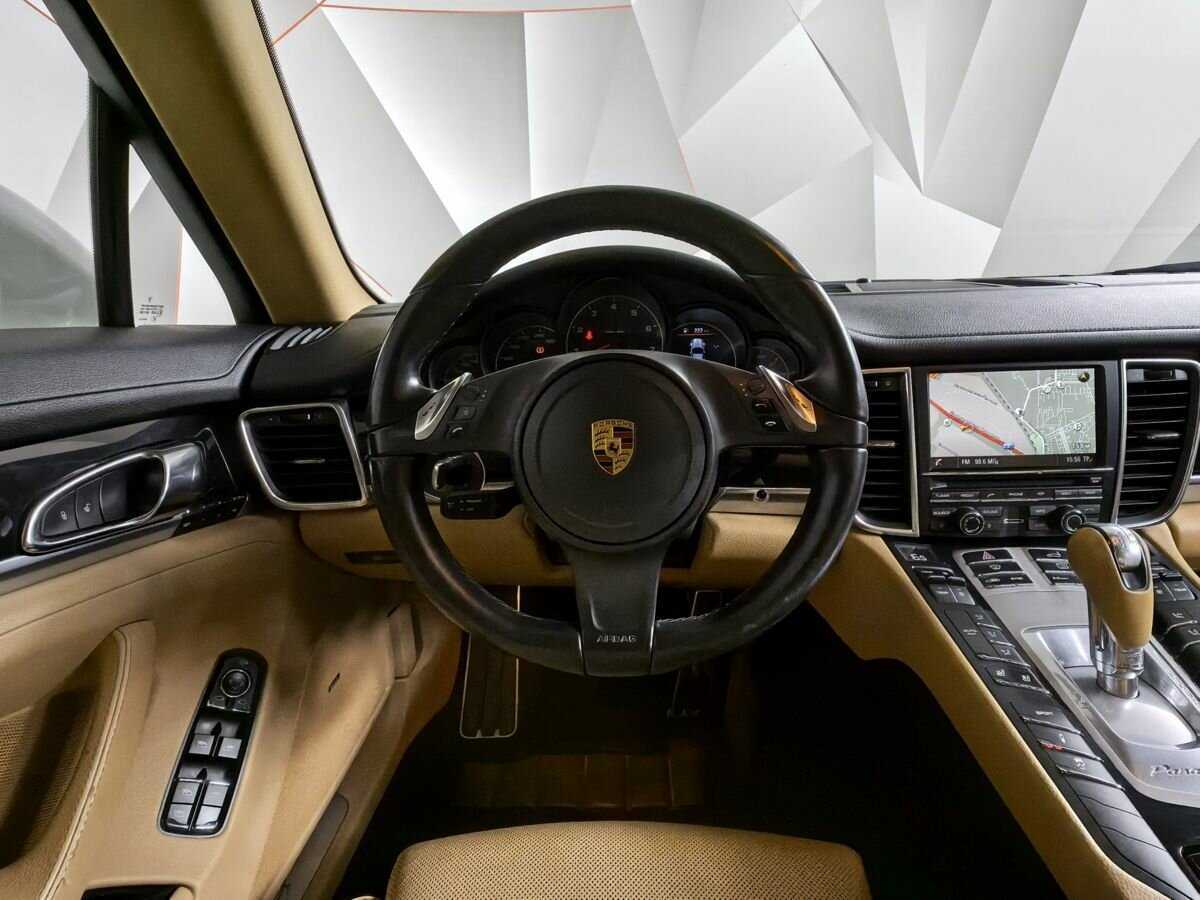 Porsche Panamera 2015 года с пробегом. Фото: #14
