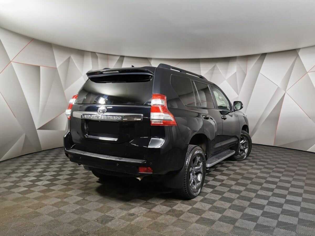 Toyota Land Cruiser Prado 2017 года с пробегом. Фото: #1