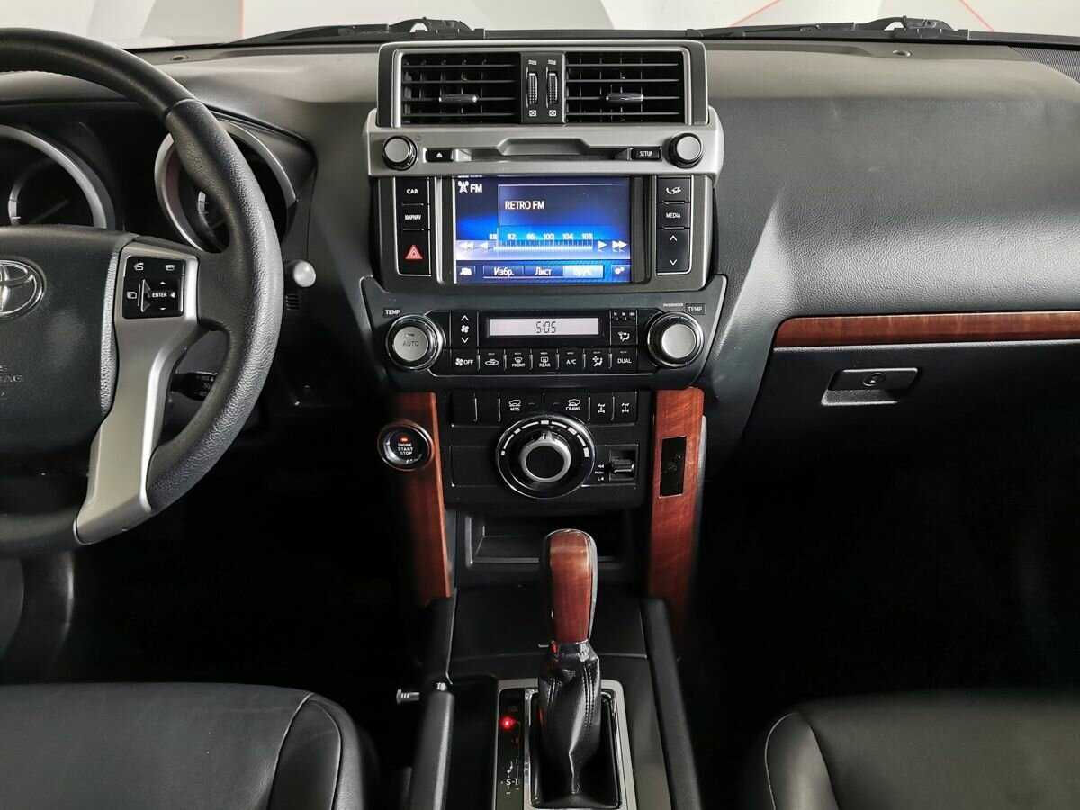 Toyota Land Cruiser Prado 2017 года с пробегом. Фото: #10