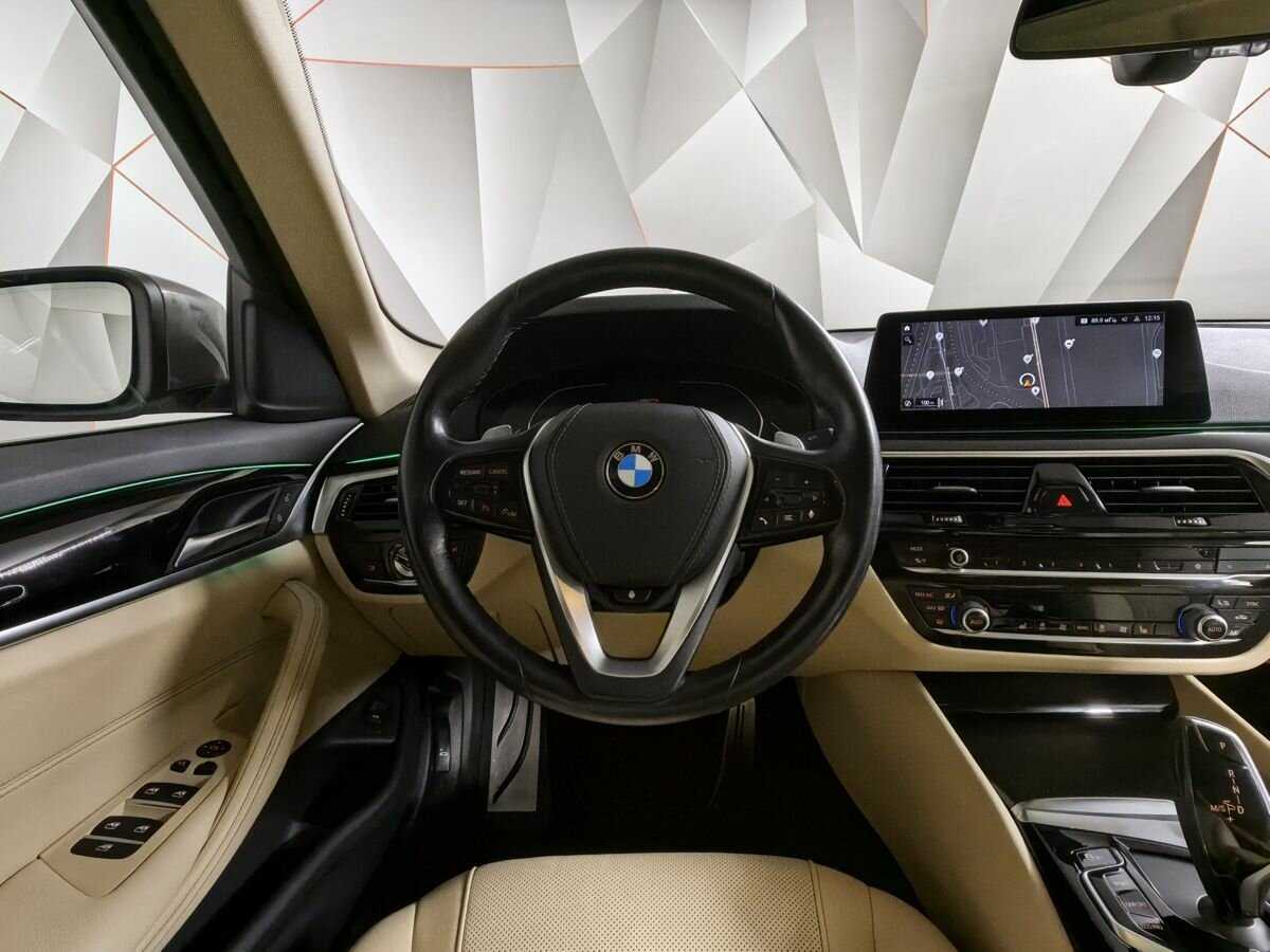 BMW 5 серии 2020 года с пробегом. Фото: #14