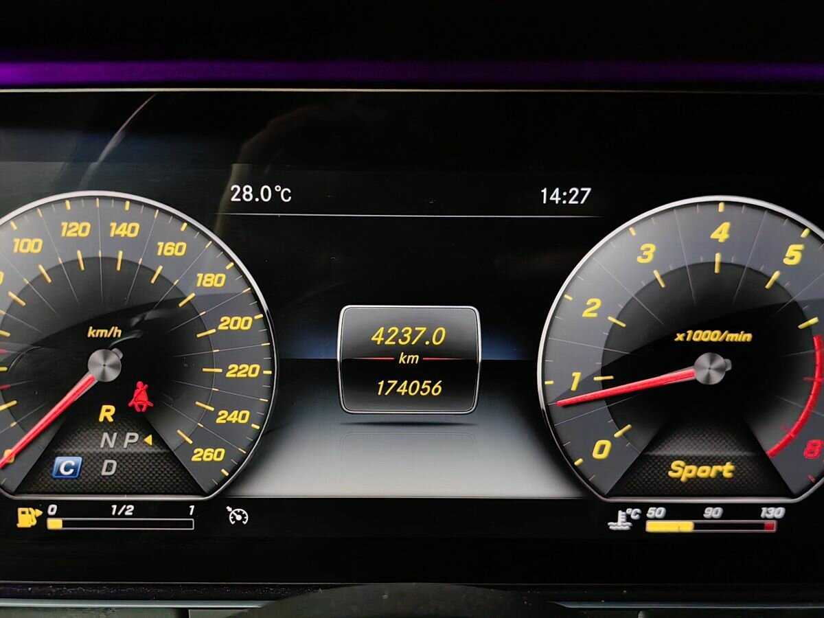 Mercedes-Benz E-Класс 2019 года с пробегом. Фото: #16