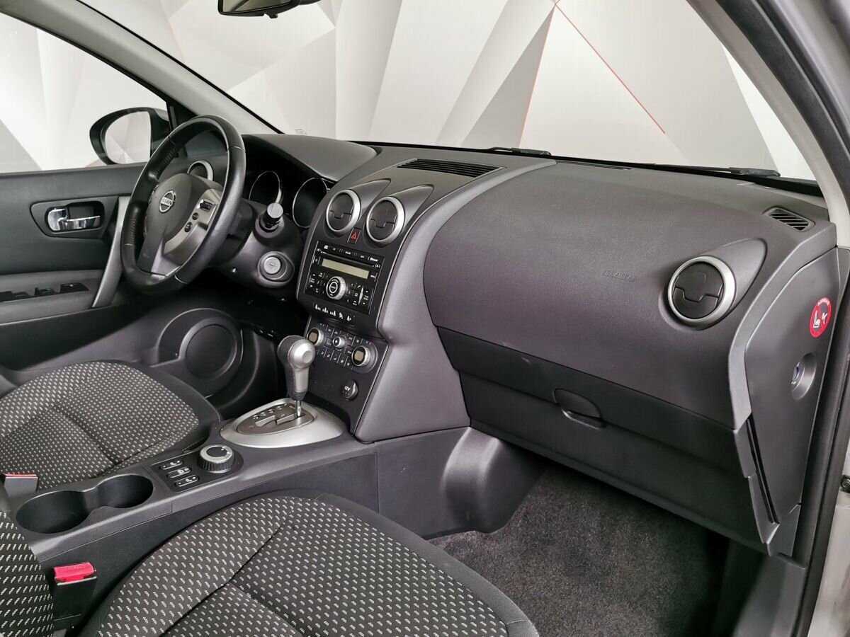 Nissan Qashqai+2 2009 года с пробегом. Фото: #8