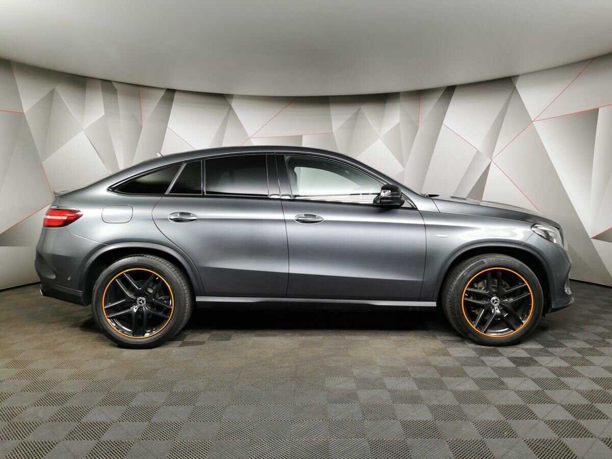 Mercedes-Benz GLE Coupe 2017 года с пробегом. Фото: #5