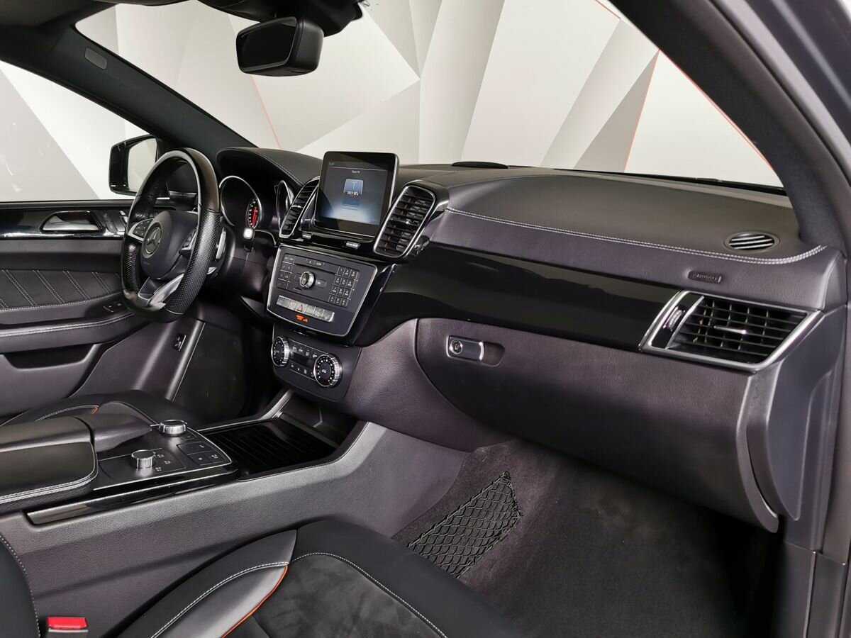 Mercedes-Benz GLE Coupe 2017 года с пробегом. Фото: #8