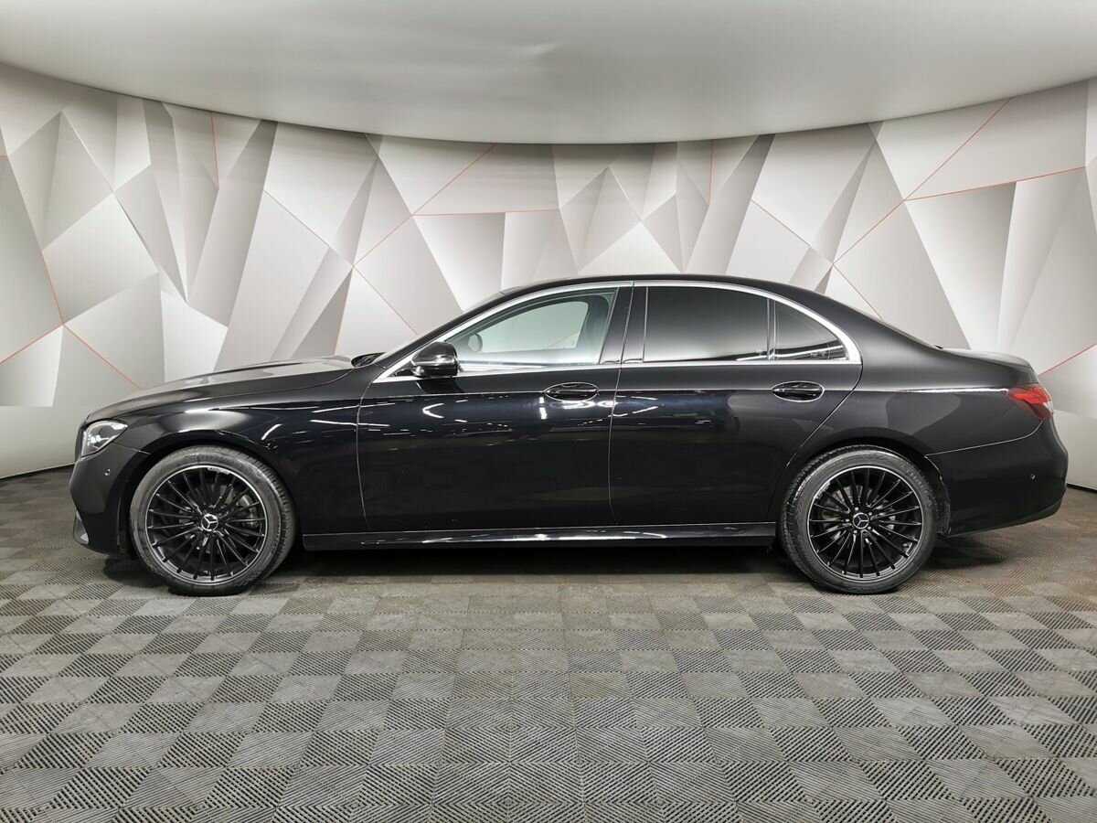 Mercedes-Benz E-Класс 2020 года с пробегом. Фото: #4