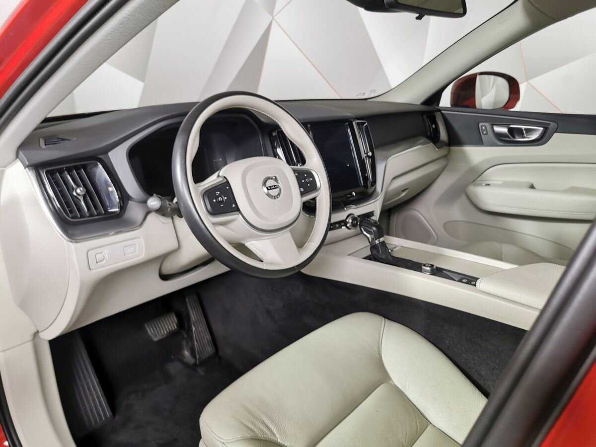 Volvo XC60 2018 года с пробегом. Фото: #13