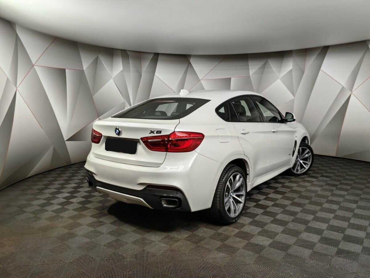 BMW X6 2018 года с пробегом. Фото: #1