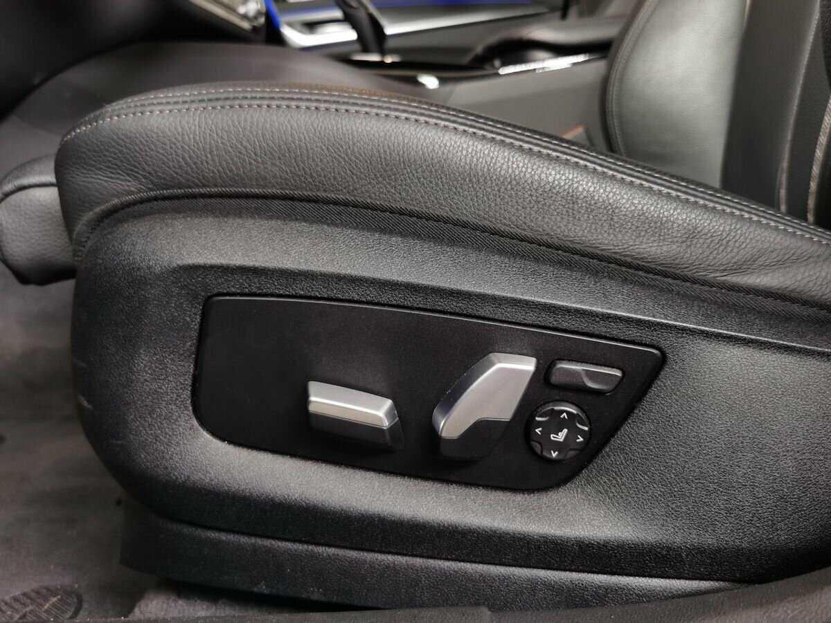 BMW 6 серии 2021 года с пробегом. Фото: #15