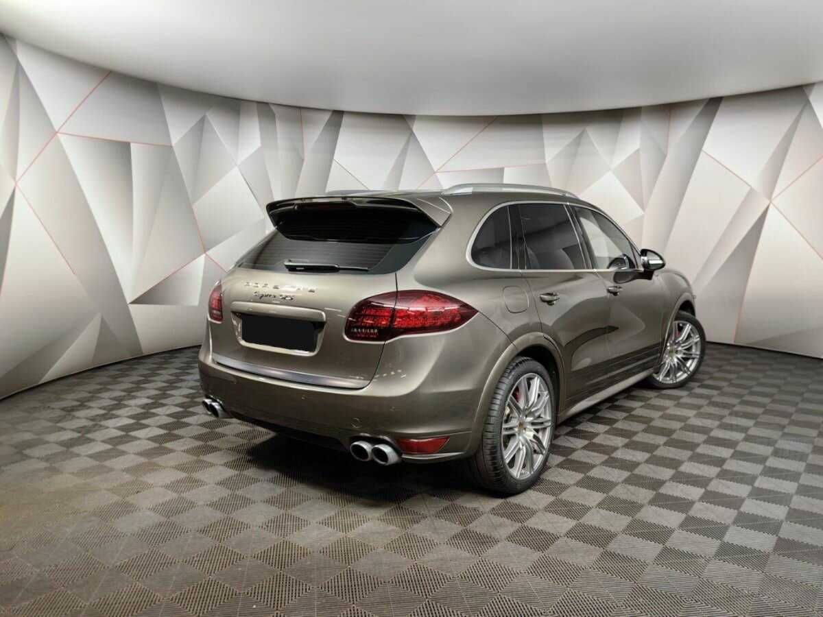 Porsche Cayenne 2012 года с пробегом. Фото: #1