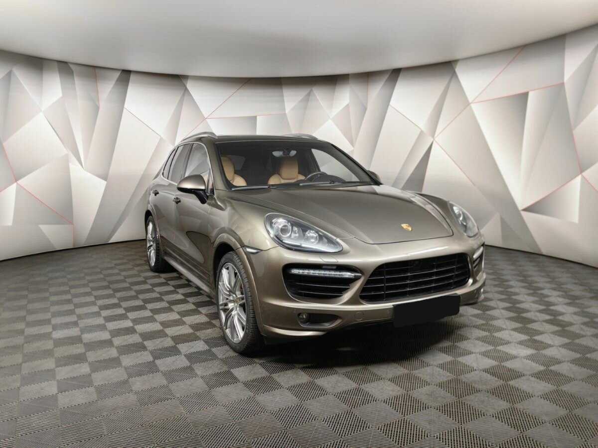 Porsche Cayenne 2012 года с пробегом. Фото: #2