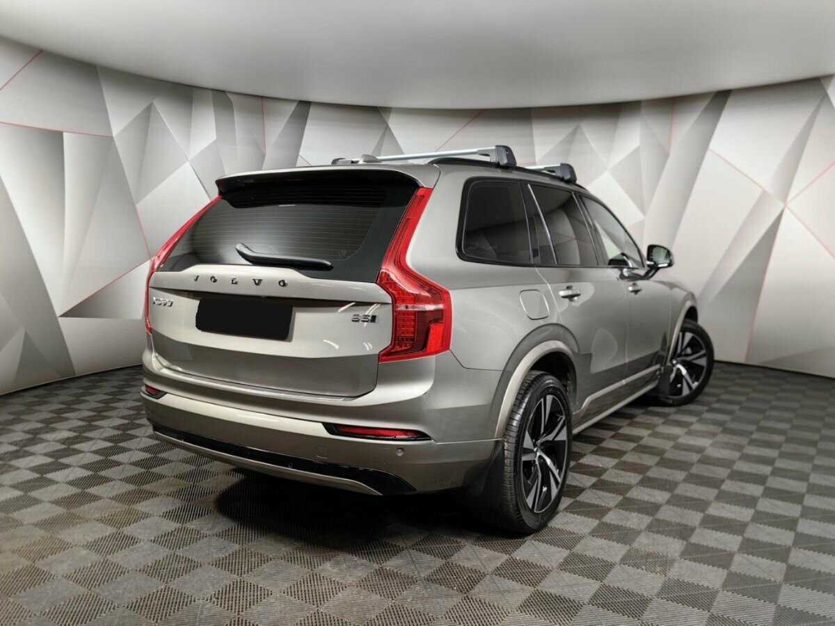 Volvo XC90 2021 года с пробегом. Фото: #1