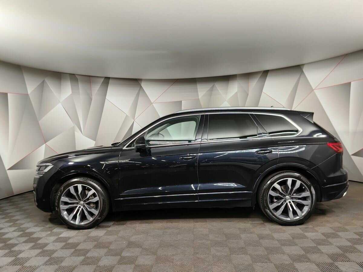 Volkswagen Touareg 2019 года с пробегом. Фото: #4