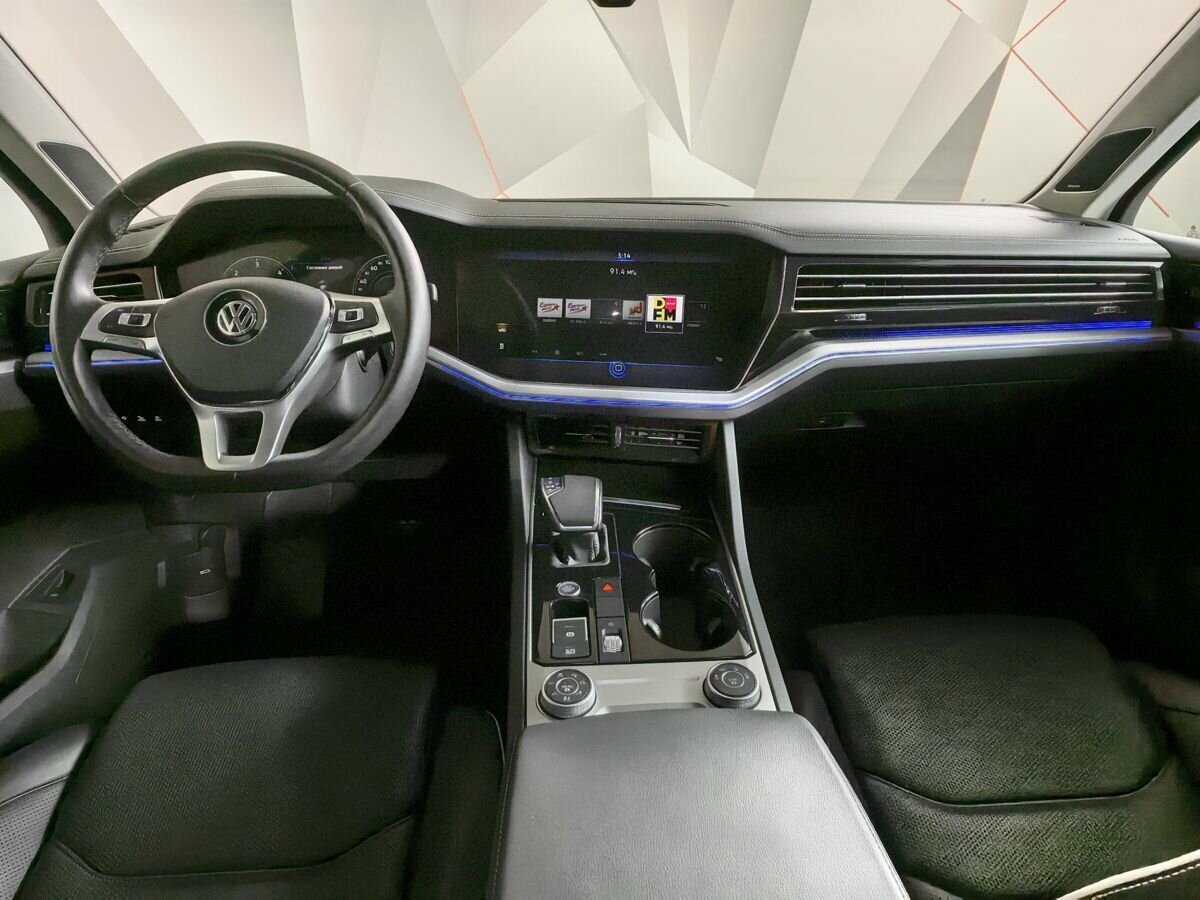 Volkswagen Touareg 2019 года с пробегом. Фото: #9
