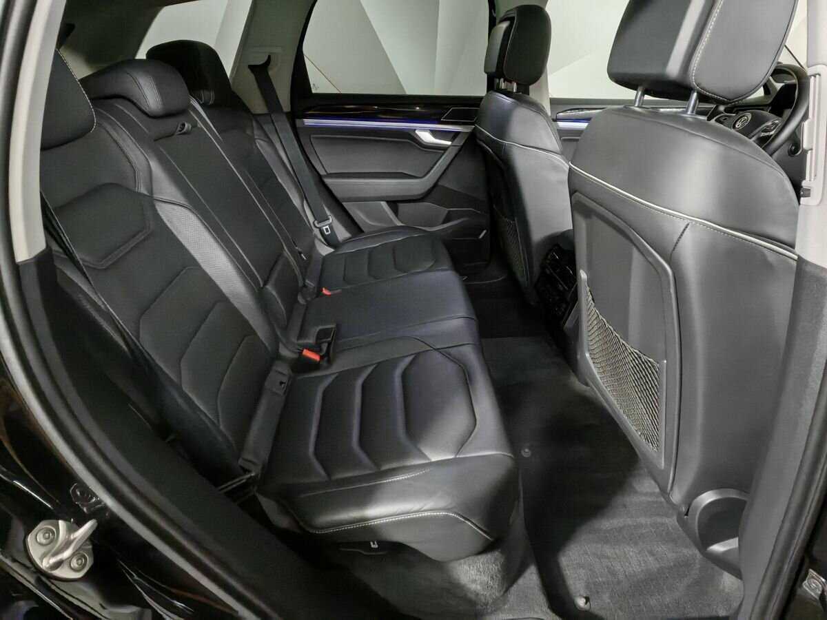 Volkswagen Touareg 2019 года с пробегом. Фото: #11