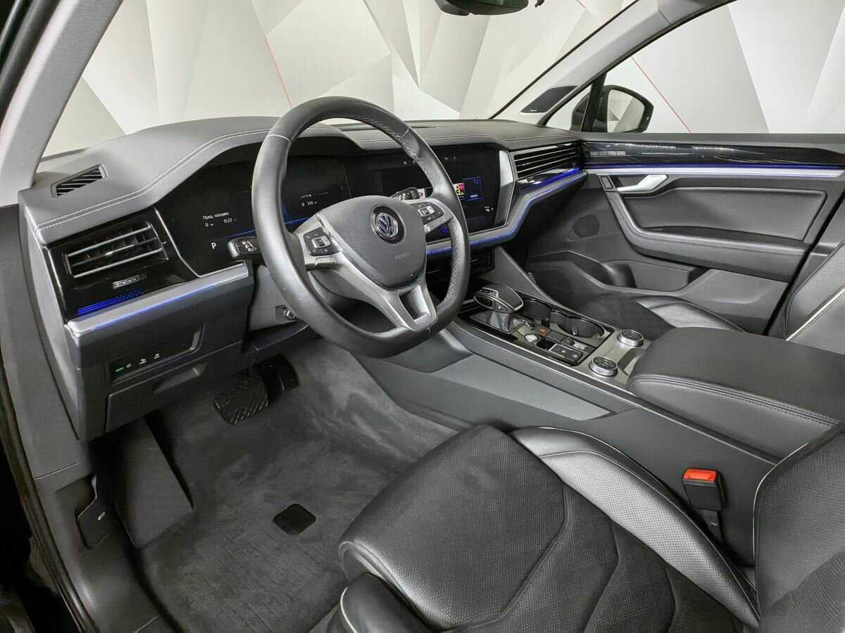 Volkswagen Touareg 2019 года с пробегом. Фото: #13