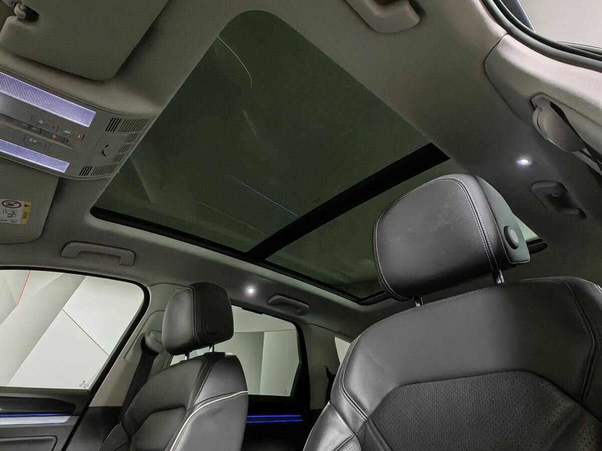 Volkswagen Touareg 2019 года с пробегом. Фото: #17