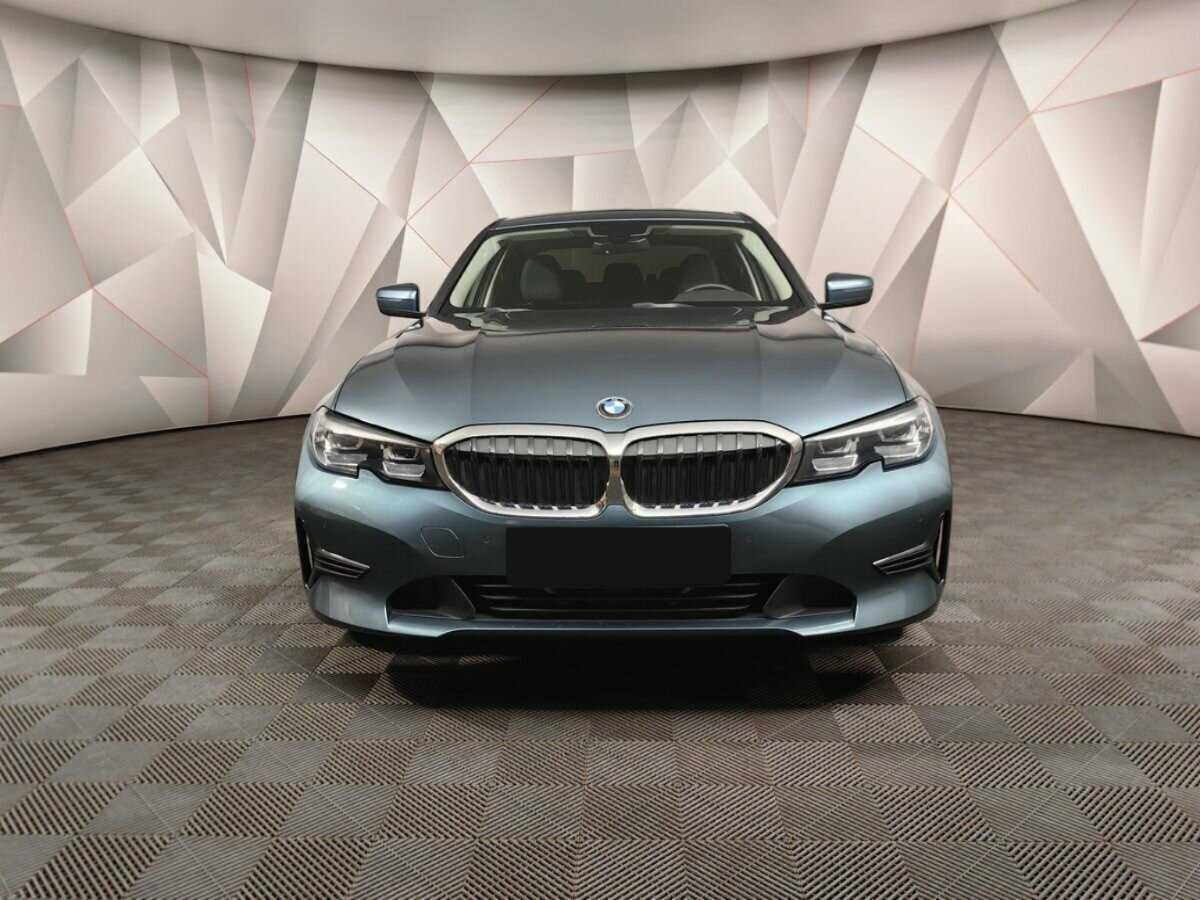 BMW 3 серии 2021 года с пробегом. Фото: #5