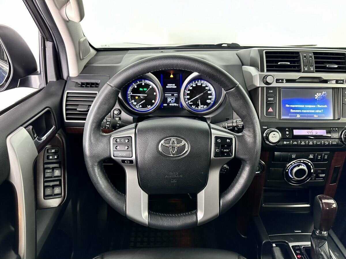 Toyota Land Cruiser Prado 2017 года с пробегом. Фото: #9