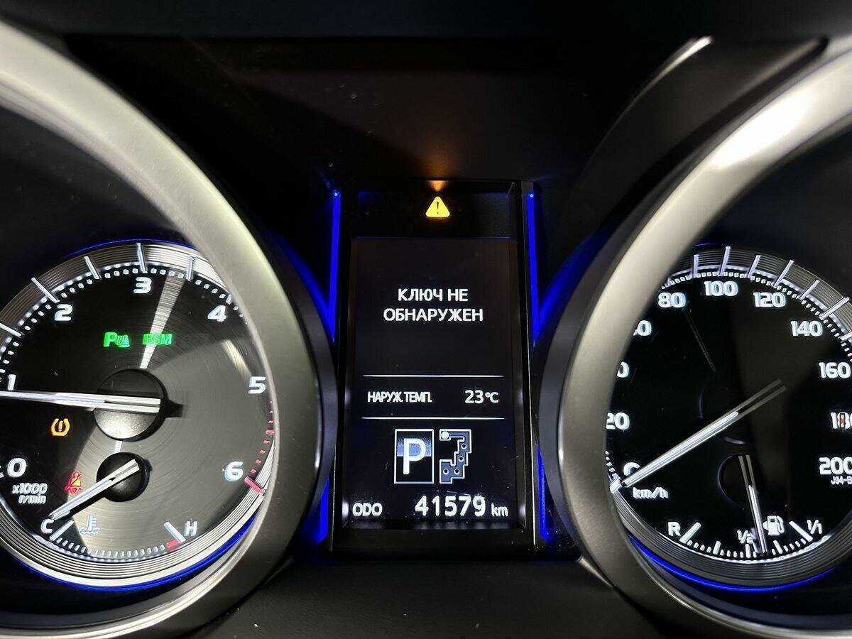 Toyota Land Cruiser Prado 2017 года с пробегом. Фото: #10