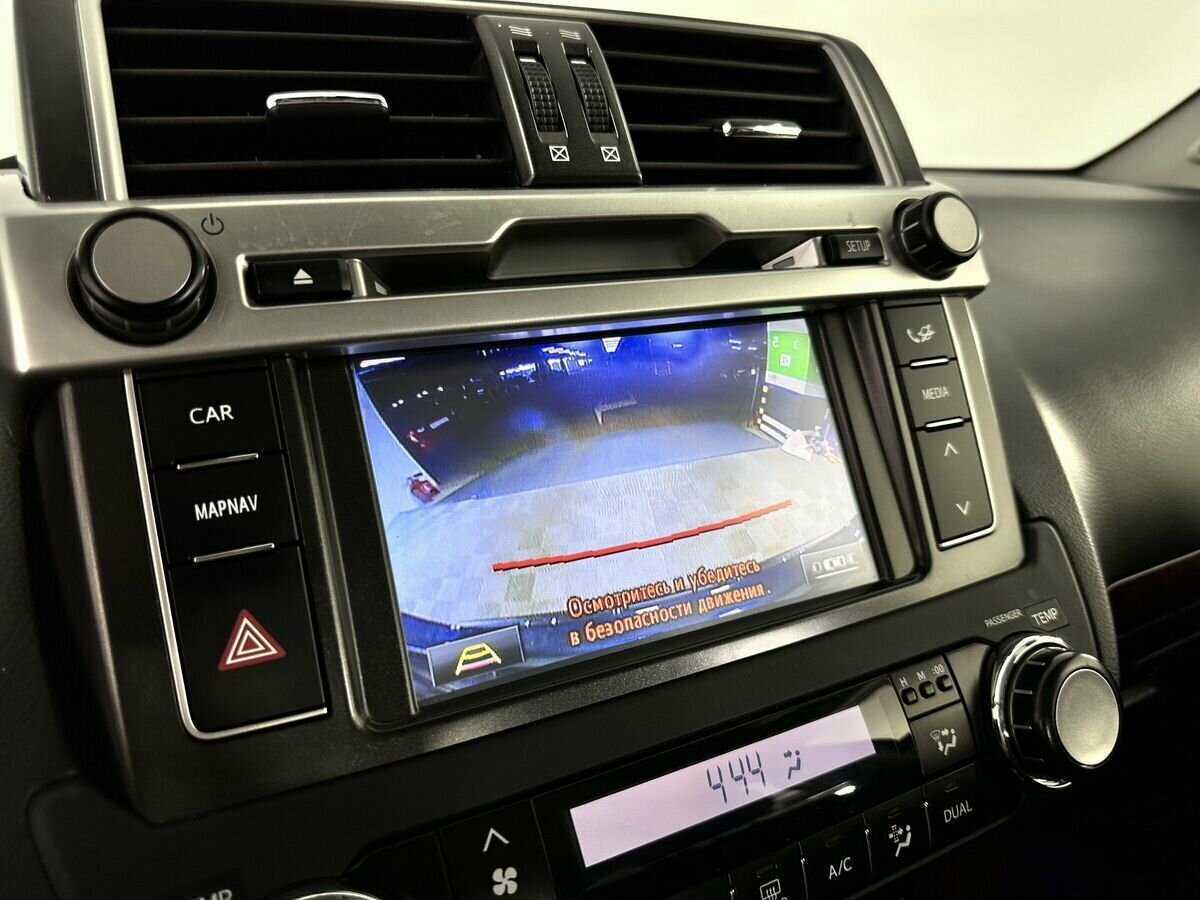 Toyota Land Cruiser Prado 2017 года с пробегом. Фото: #12