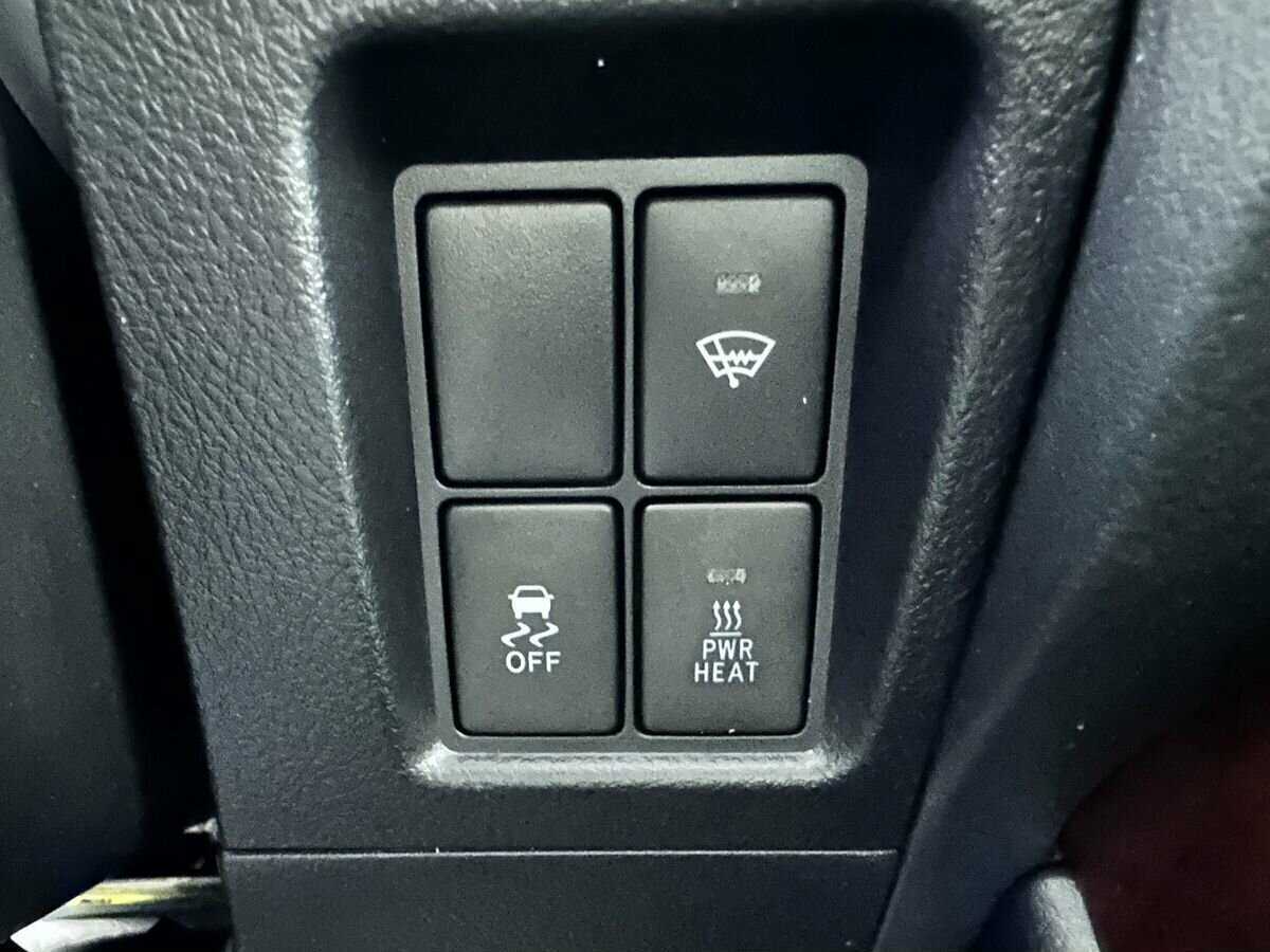 Toyota Land Cruiser Prado 2017 года с пробегом. Фото: #16