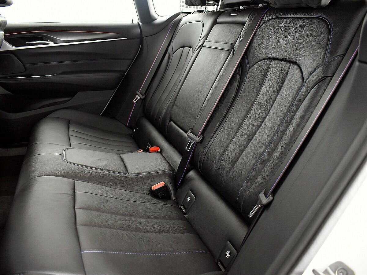 BMW 6 серии 2021 года с пробегом. Фото: #8