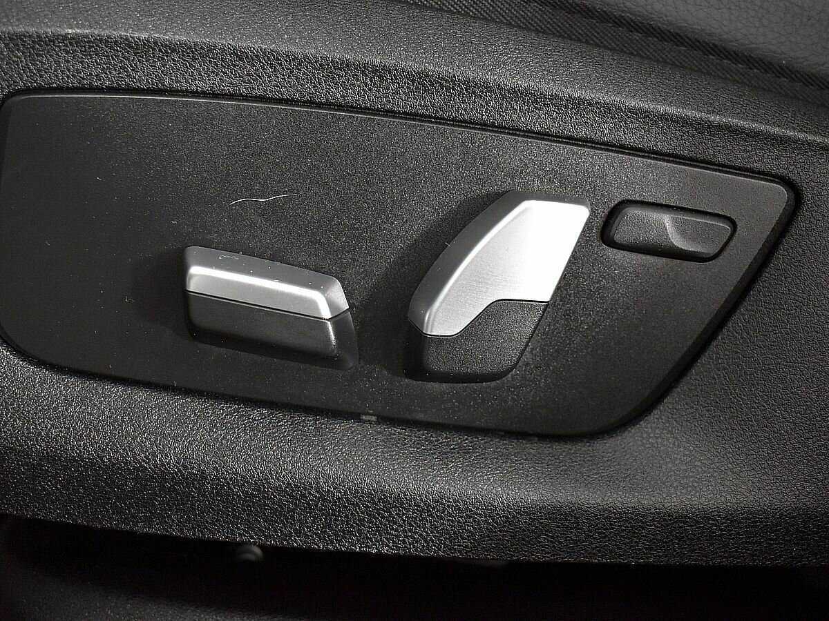 BMW 6 серии 2021 года с пробегом. Фото: #17