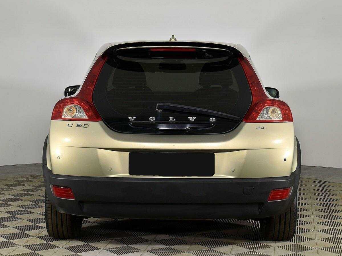 Volvo C30 2008 года с пробегом. Фото: #3