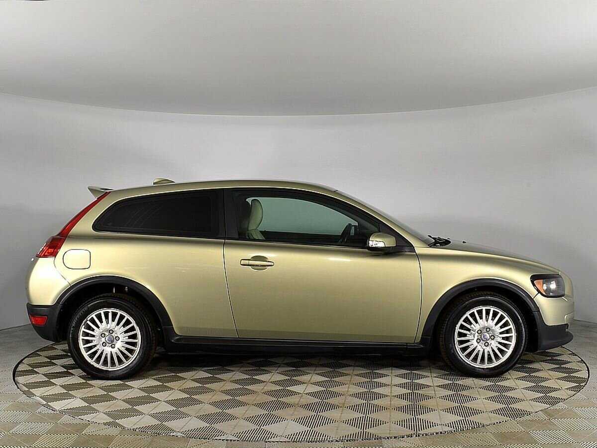 Volvo C30 2008 года с пробегом. Фото: #4