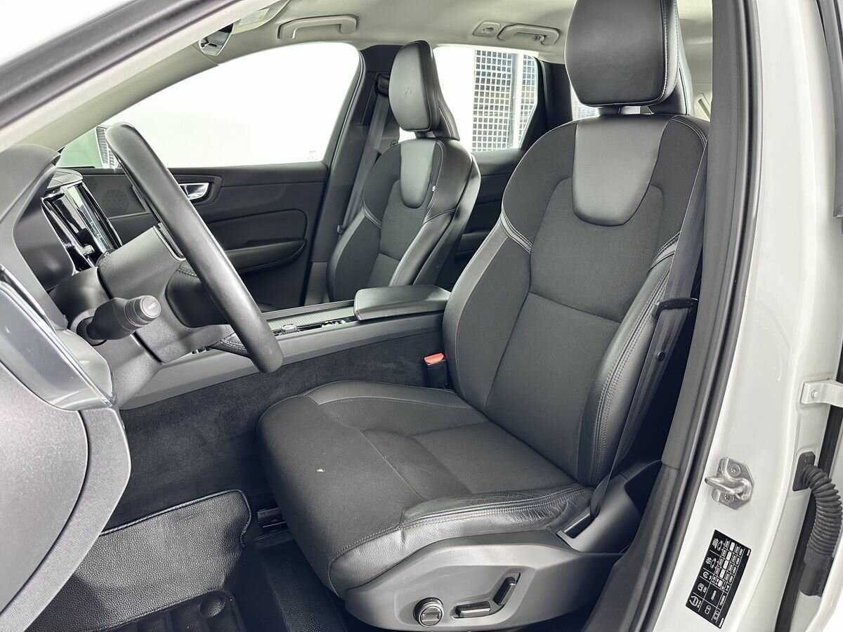 Volvo XC60 2019 года с пробегом. Фото: #7