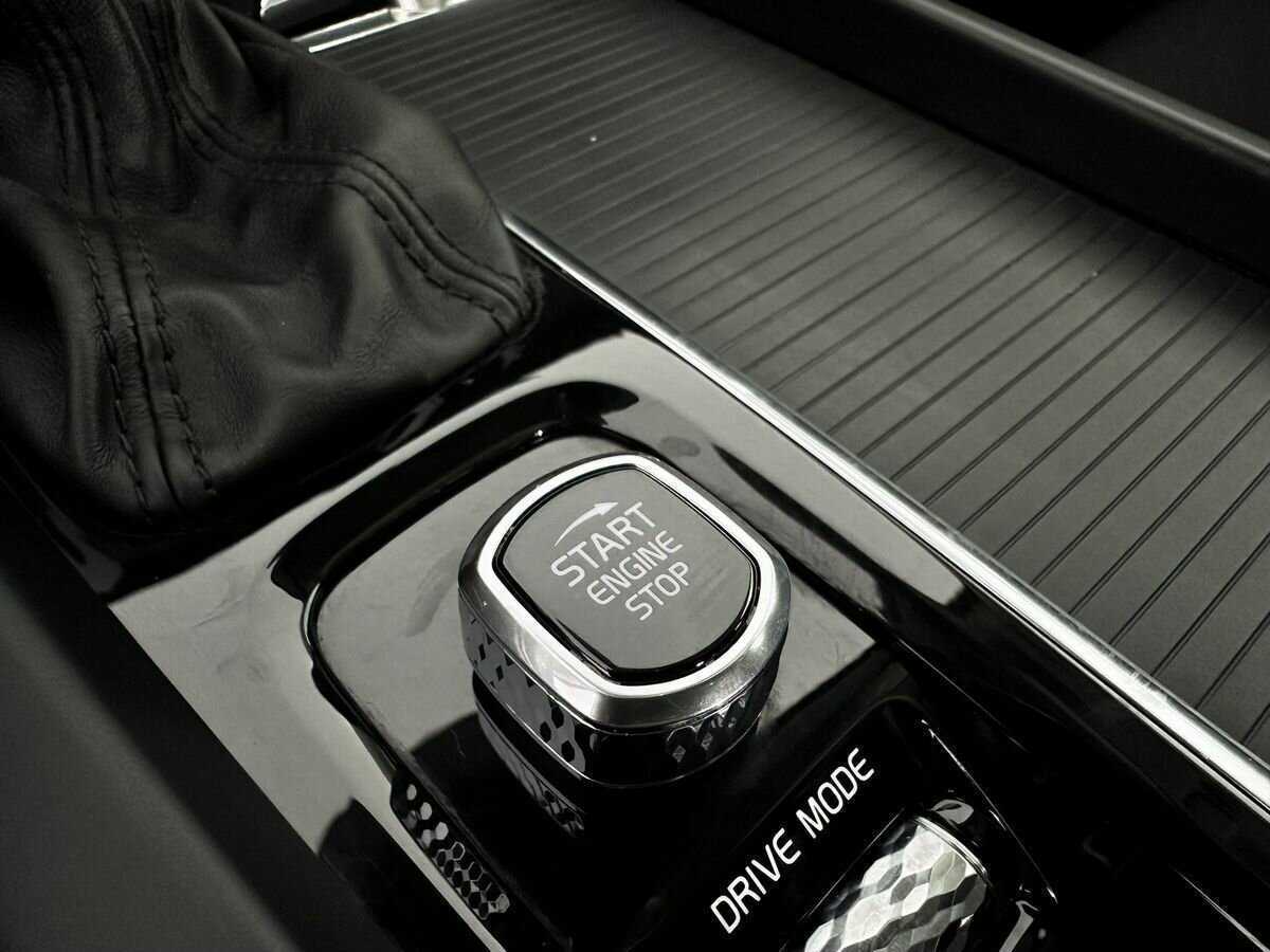 Volvo XC60 2019 года с пробегом. Фото: #14