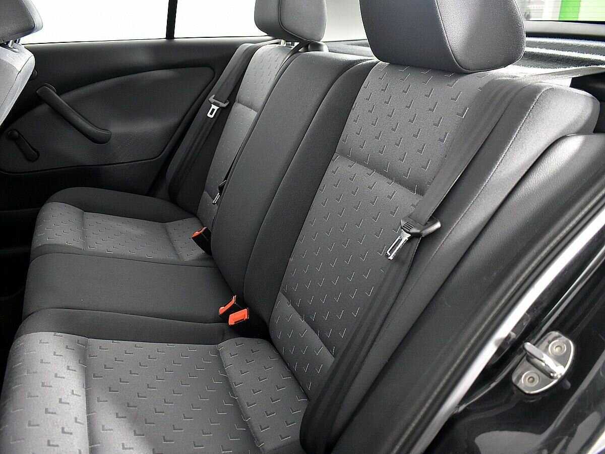 Skoda Octavia 2009 года с пробегом. Фото: #9