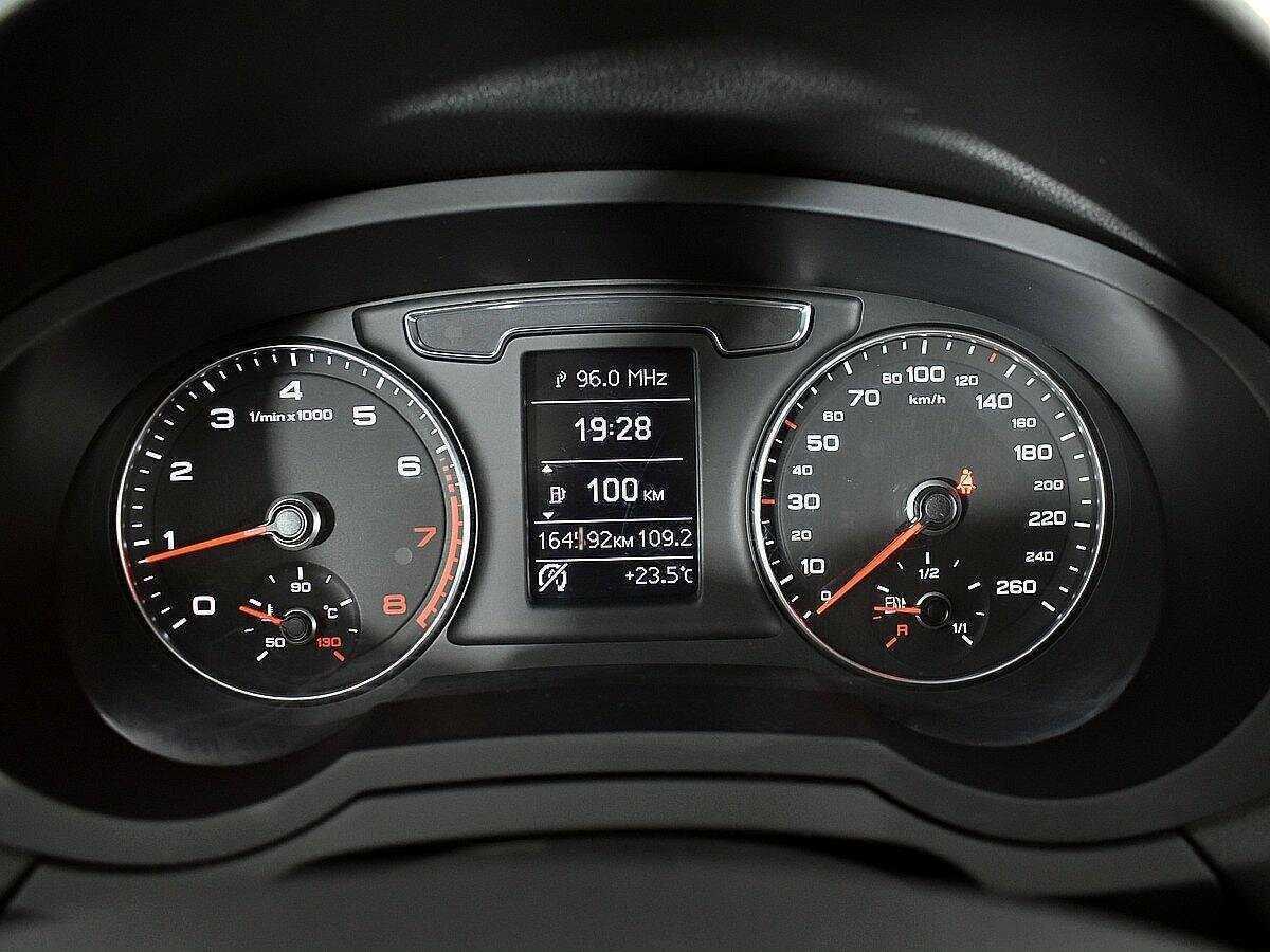 Audi Q3 2015 года с пробегом. Фото: #11