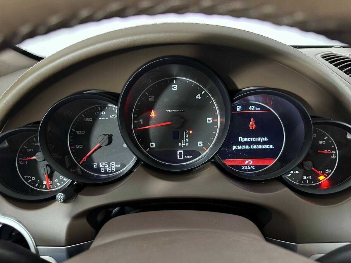 Porsche Cayenne 2012 года с пробегом. Фото: #10
