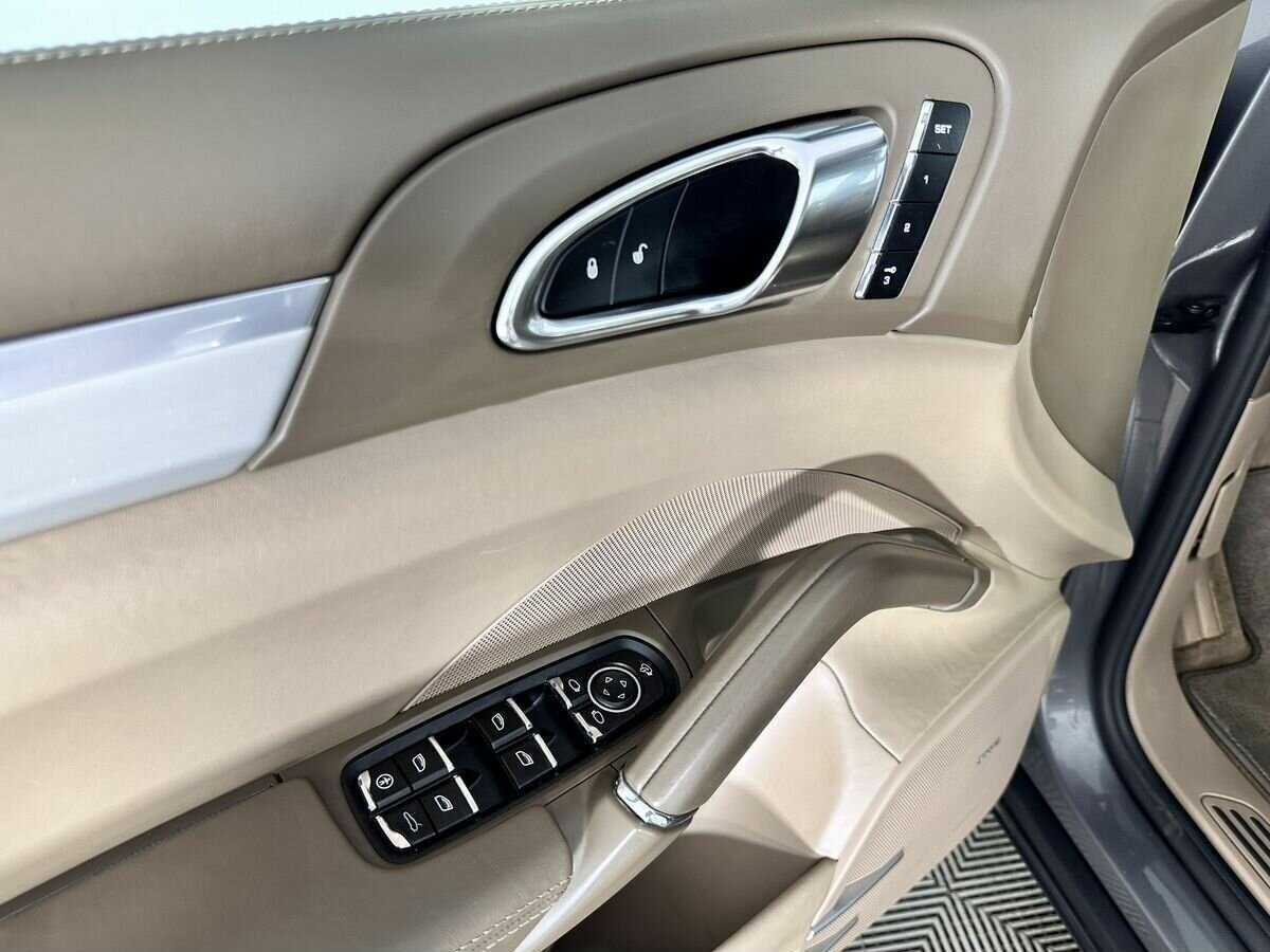 Porsche Cayenne 2012 года с пробегом. Фото: #13