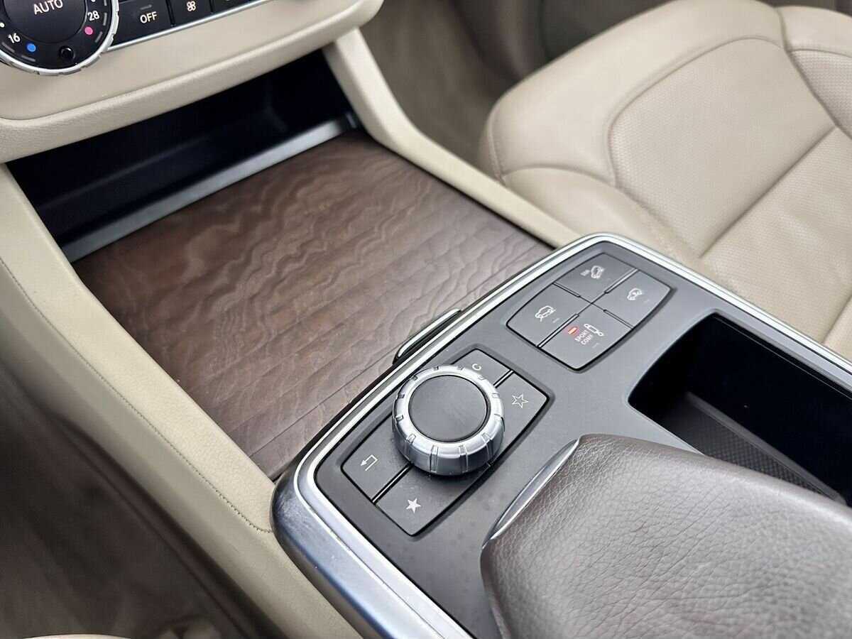 Mercedes-Benz GL-Класс 2014 года с пробегом. Фото: #13