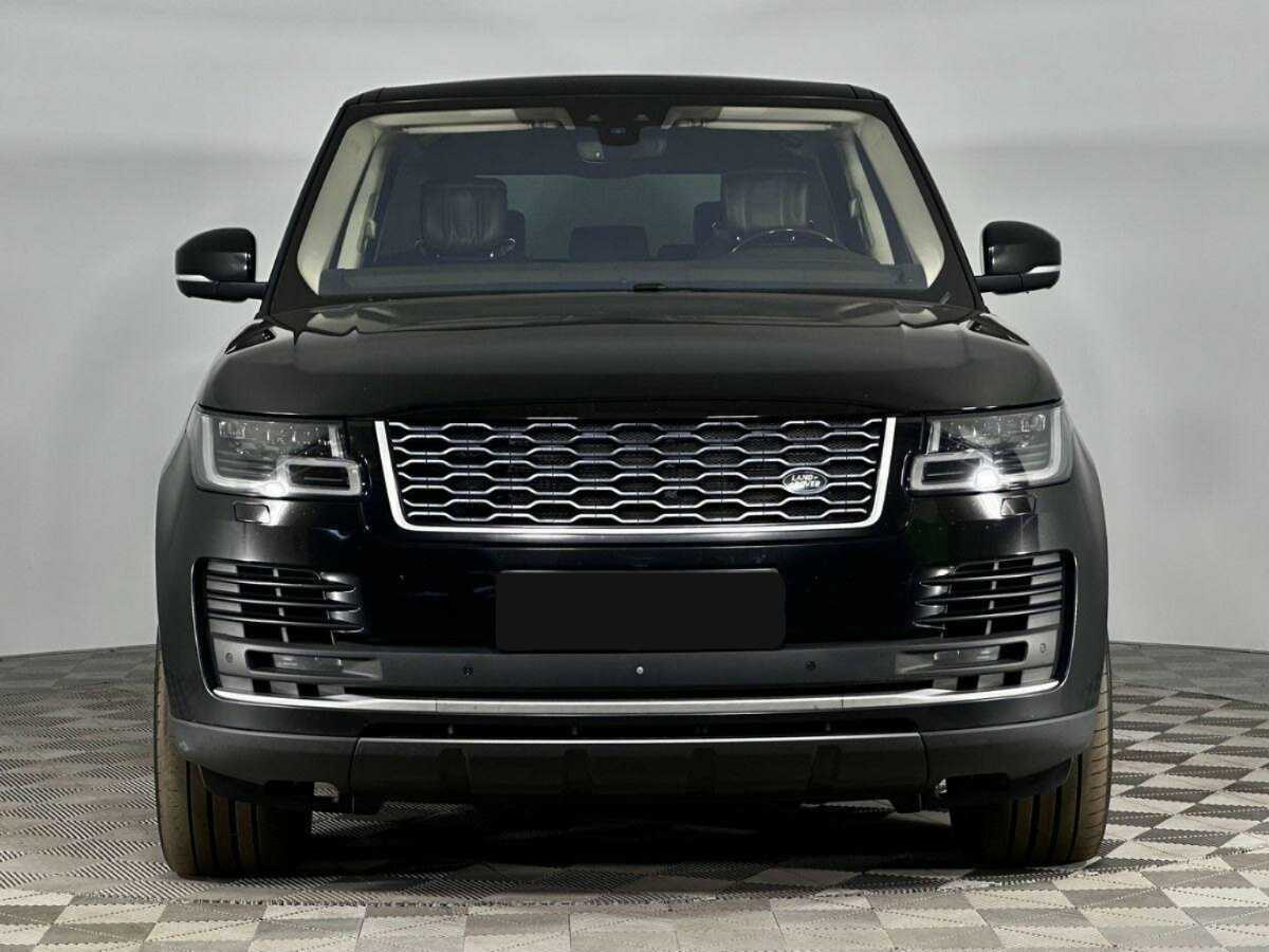 Land Rover Range Rover 2018 года с пробегом. Фото: #2