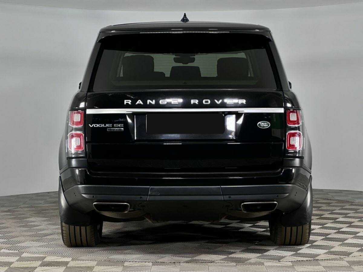 Land Rover Range Rover 2018 года с пробегом. Фото: #3