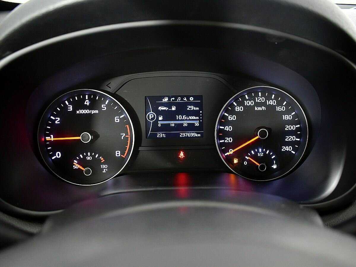 Б/У Киа Спортейдж 2017 года. Фото: #11