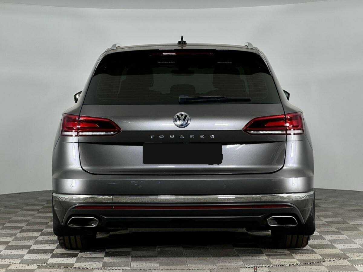 Volkswagen Touareg 2020 года с пробегом. Фото: #3