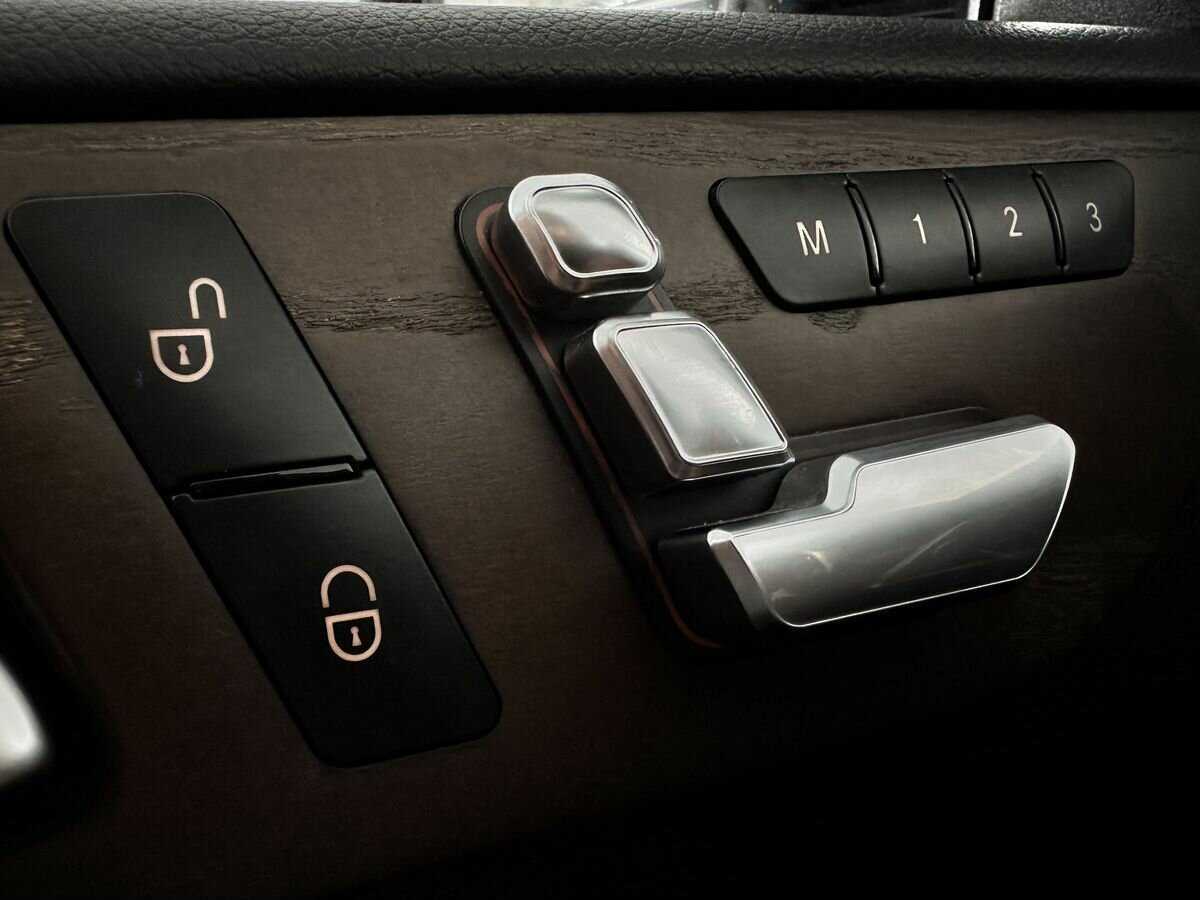 Mercedes-Benz GL-Класс 2015 года с пробегом. Фото: #16