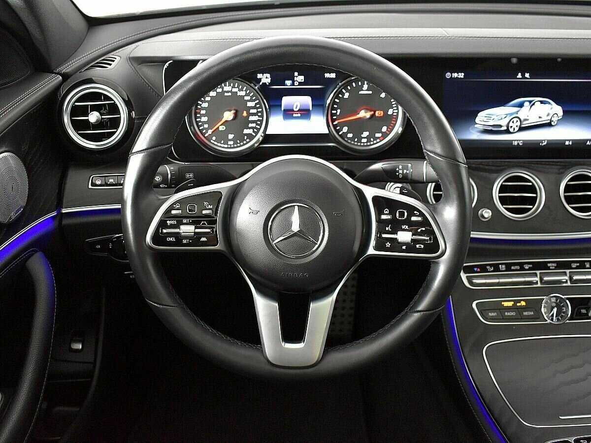 Mercedes-Benz E-Класс 2018 года с пробегом. Фото: #10