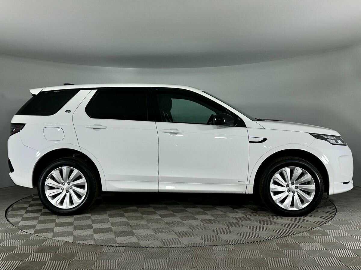 Land Rover Discovery Sport 2020 года с пробегом. Фото: #4
