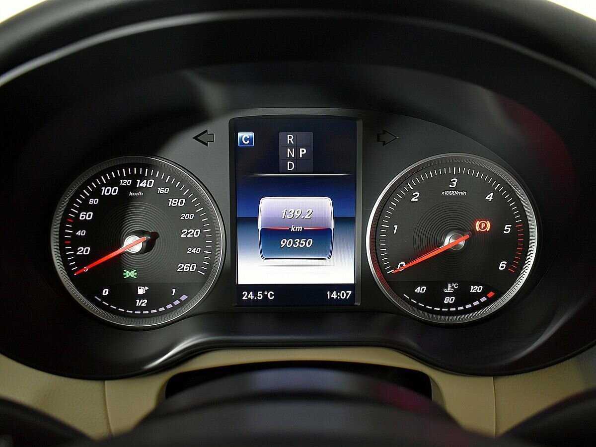 Mercedes-Benz GLC 2019 года с пробегом. Фото: #11