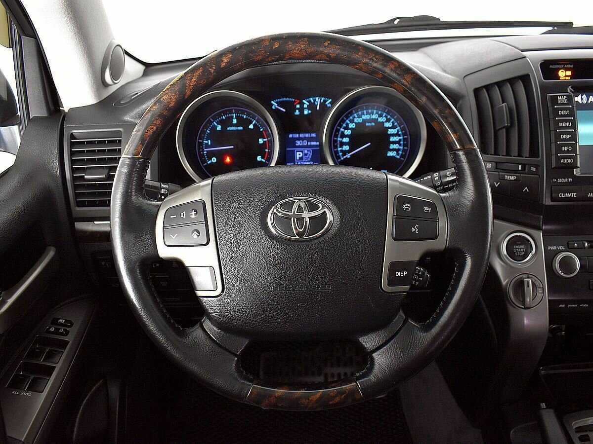 Toyota Land Cruiser 2007 года с пробегом. Фото: #10