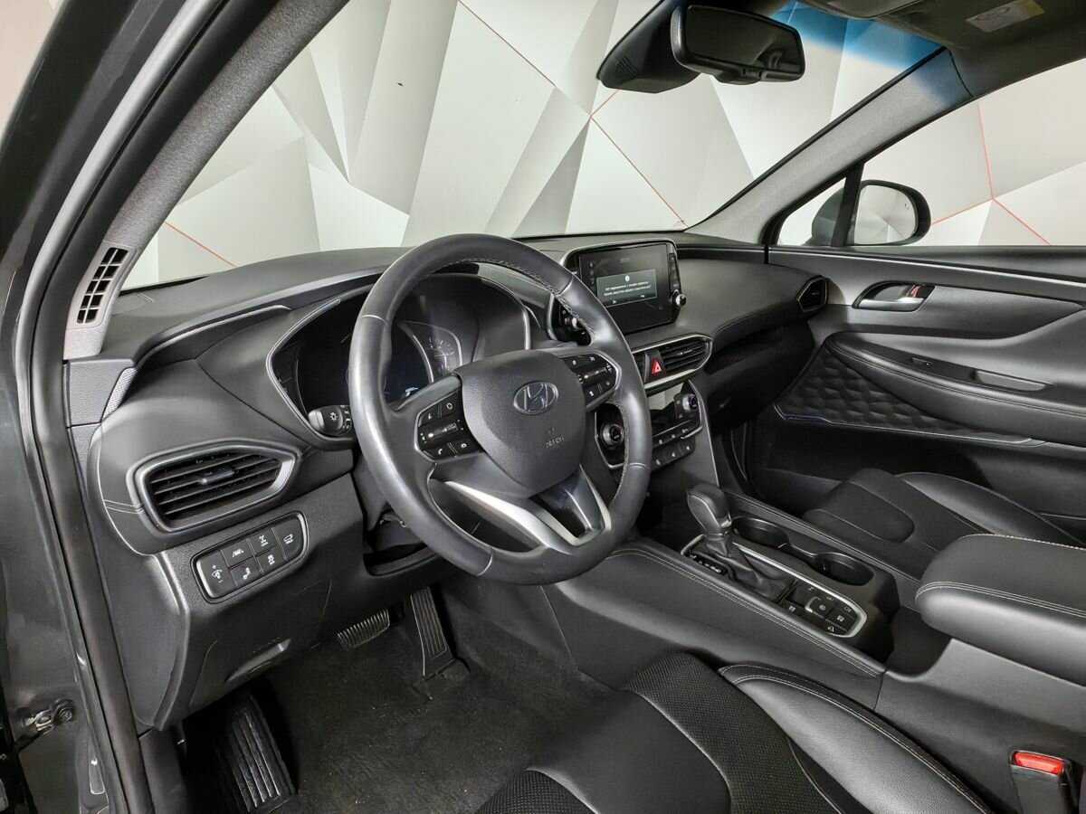 Hyundai Santa Fe 2018 года с пробегом. Фото: #13
