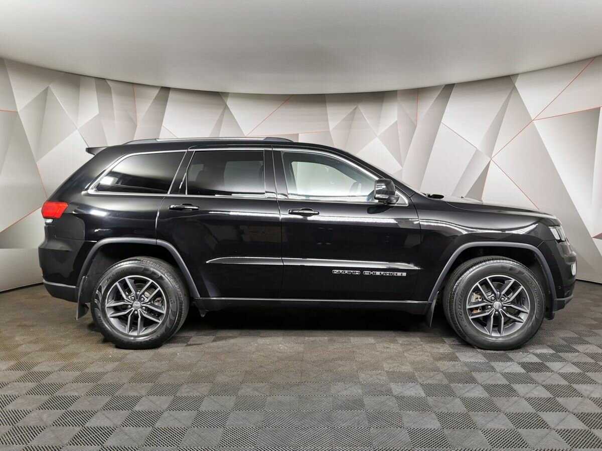 Jeep Grand Cherokee 2018 года с пробегом. Фото: #5