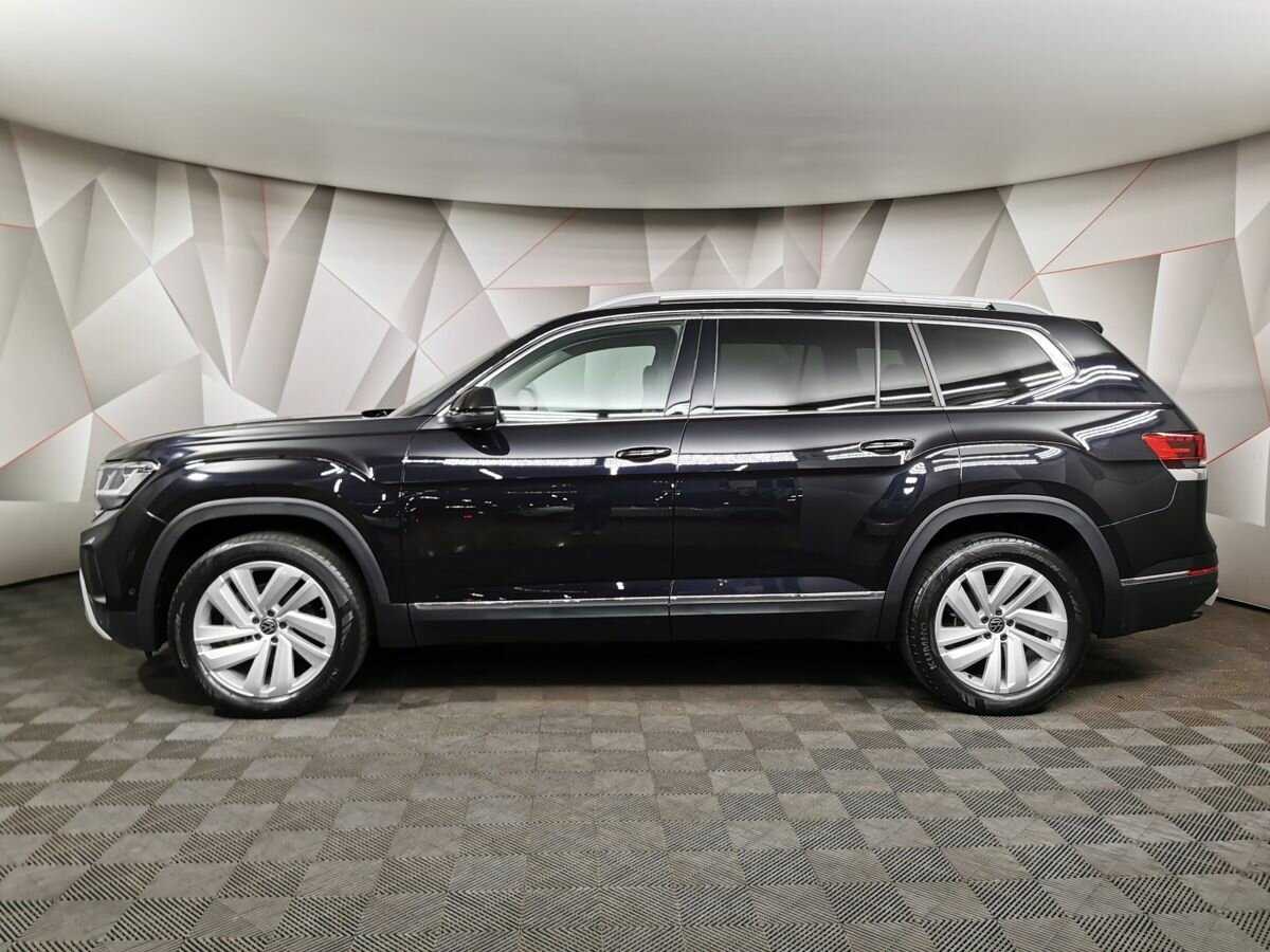Volkswagen Teramont 2021 года с пробегом. Фото: #4